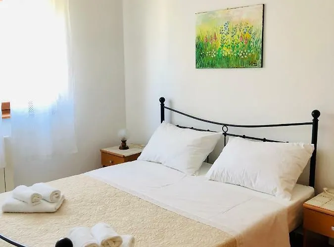 Rosita 아파트 로비니